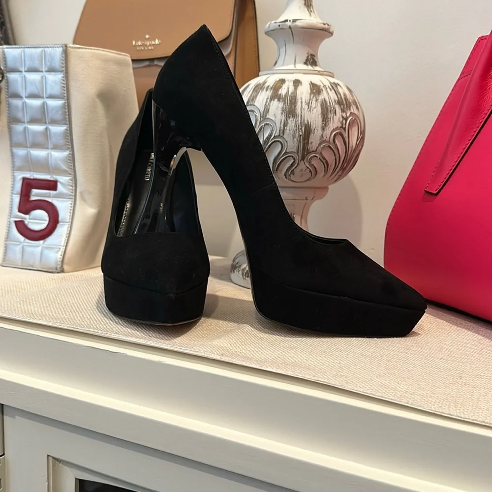Gorgeous Vince Camuto Slaytia Lucite Platforms in Black Suede, Size 10 NWOB
